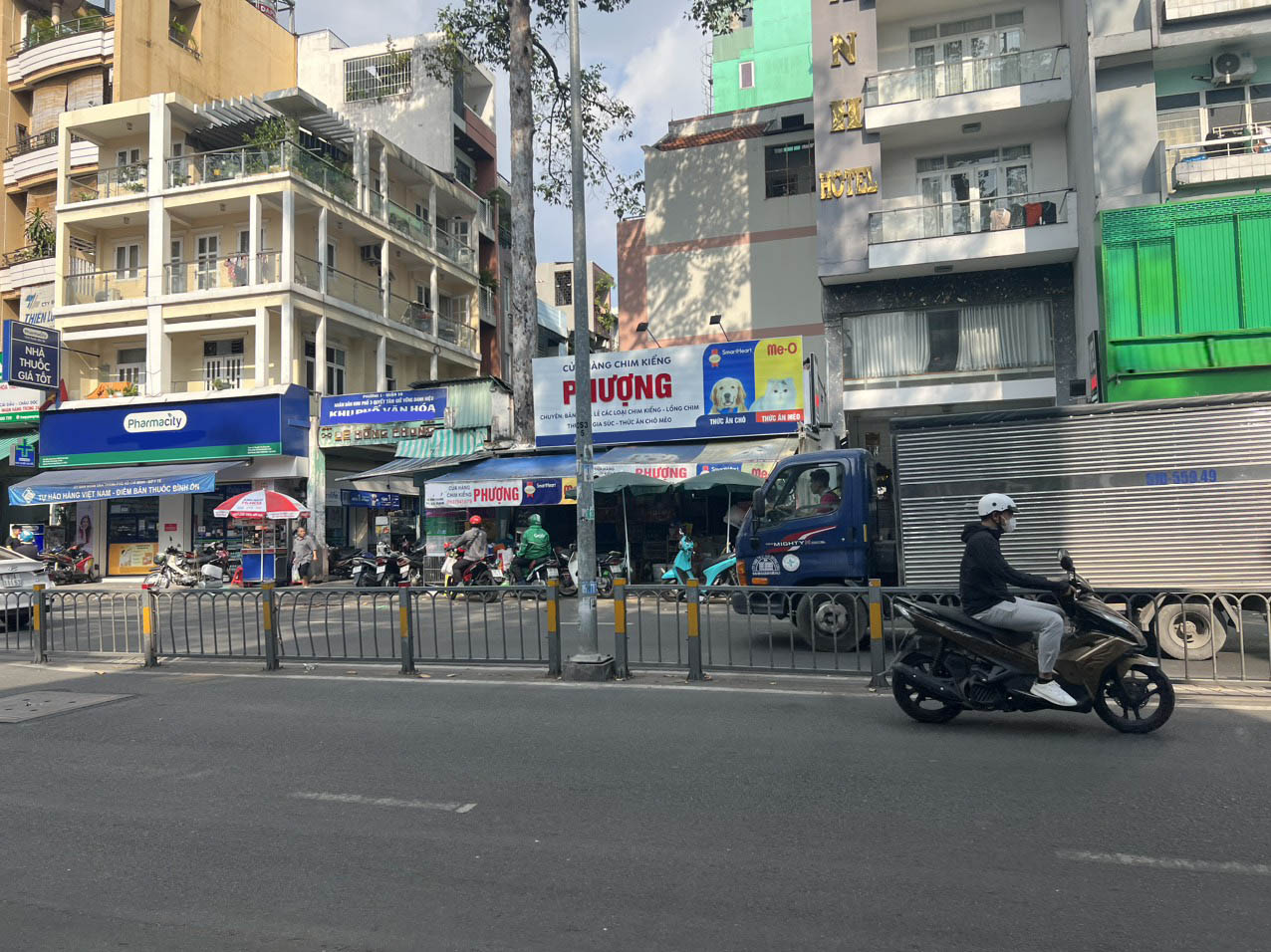 Cho thuê Mặt bằng đi riêng góc mặt tiền Lê Hồng phong, P.12, Q.10